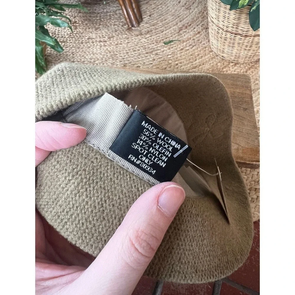 Vintage August Silk Retro Y2K Daisy Wool Bucket Hat‎